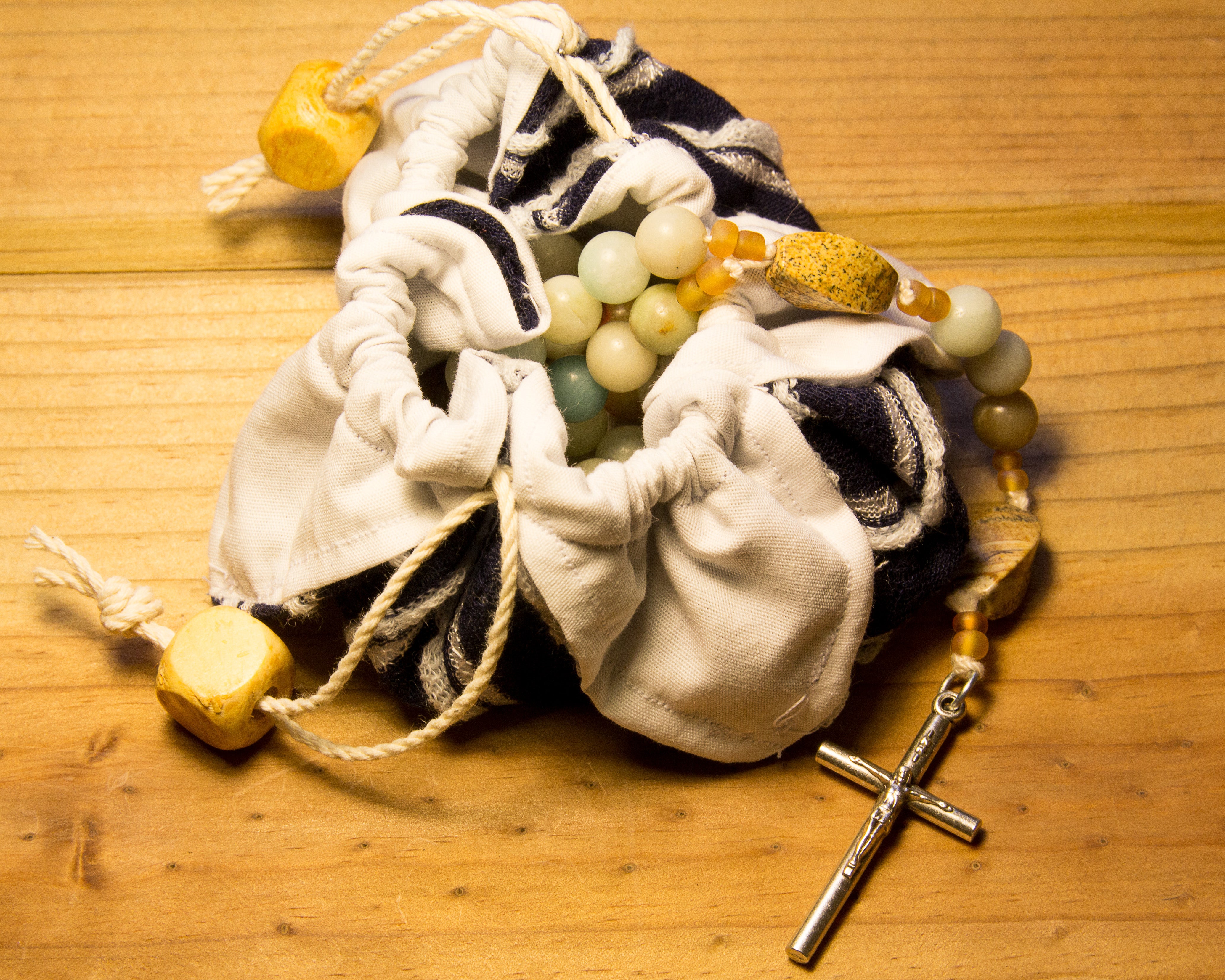 "At the Seashore" Matching Rosary Bag